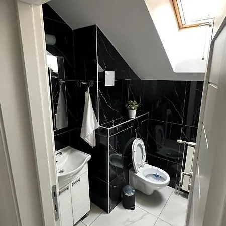 Seti Gorgeous With Jacuzzi Belgrad